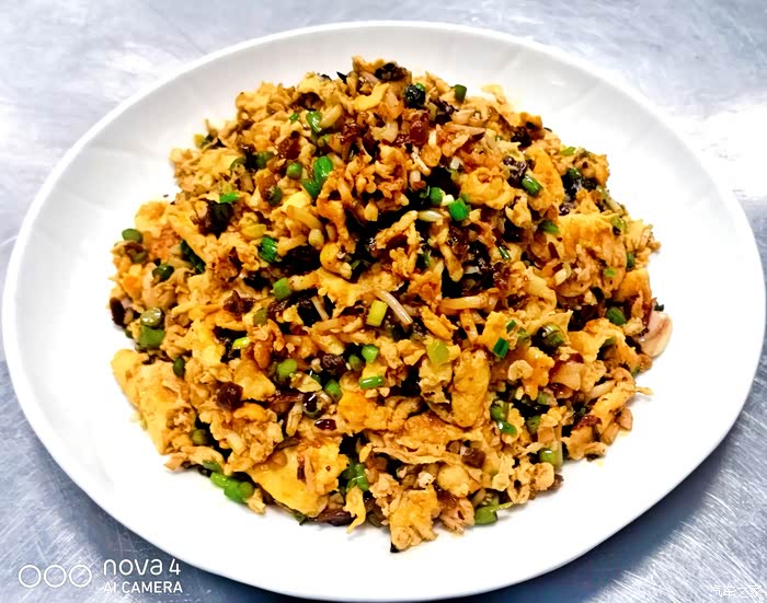 我的秀场第二趴折耳根炒鸡蛋