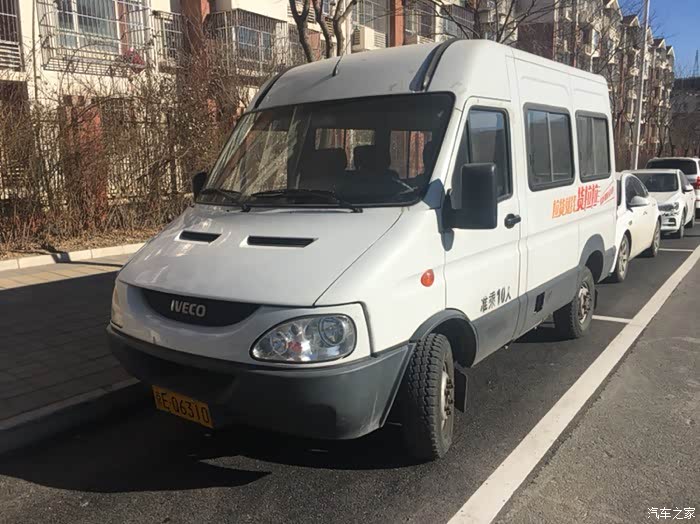 依维柯都灵一辆