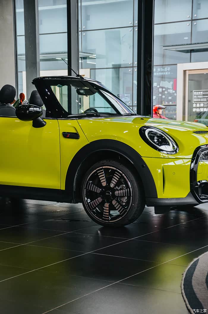 我的秀场第二趴新色卡青柠绿mini