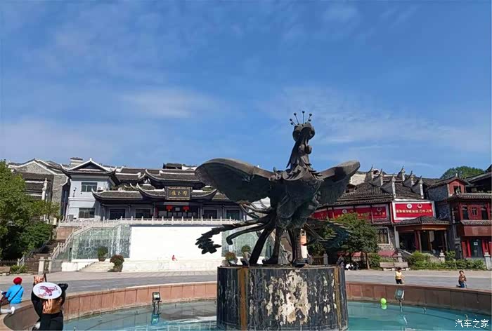 一次说走就走的旅行,山水一程遇上凤凰古城