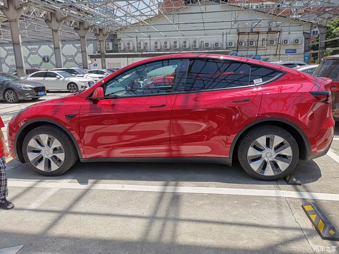 【图】红色modely红色modely,体验还可以_model y论坛_汽车之家论坛