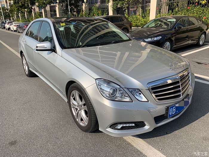 奔驰e300进口