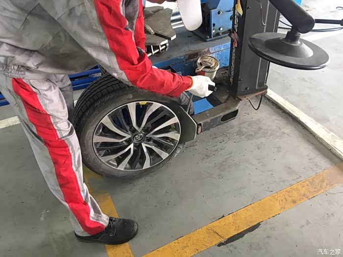 【图】卡罗拉双擎蘑菇钉补胎篇_卡罗拉论坛_汽车之家论坛