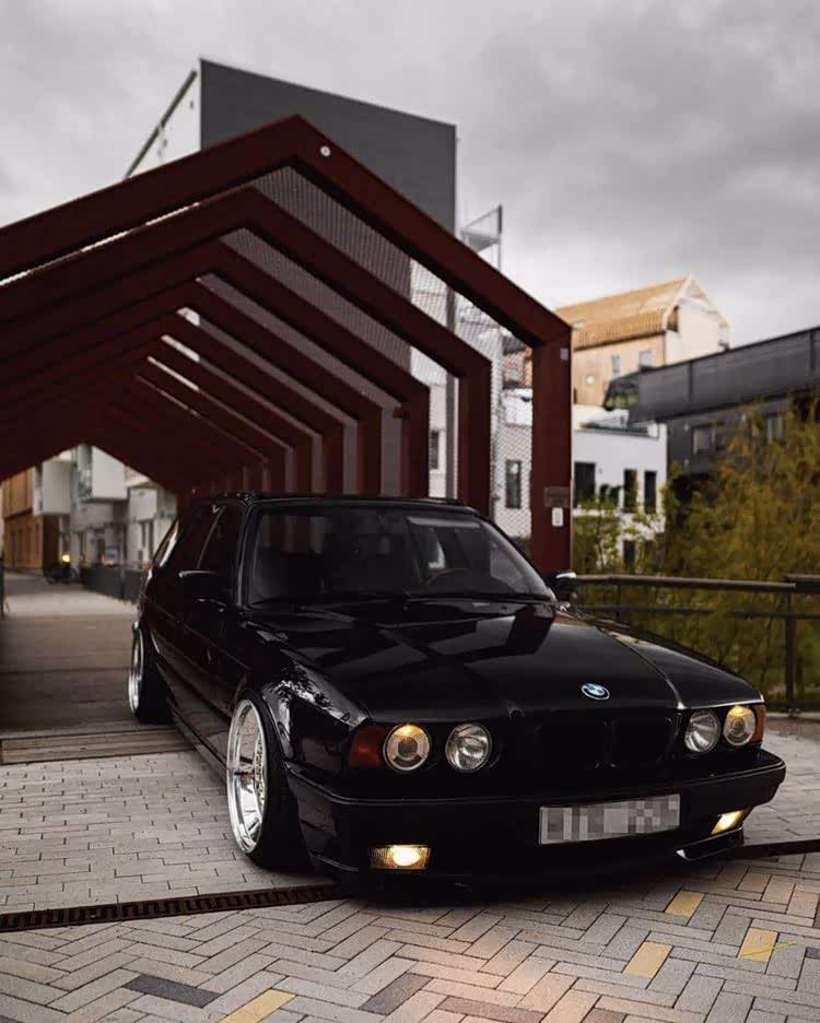 经典宝马e34瓦罐!搭配bbs玩低趴,质感立显!