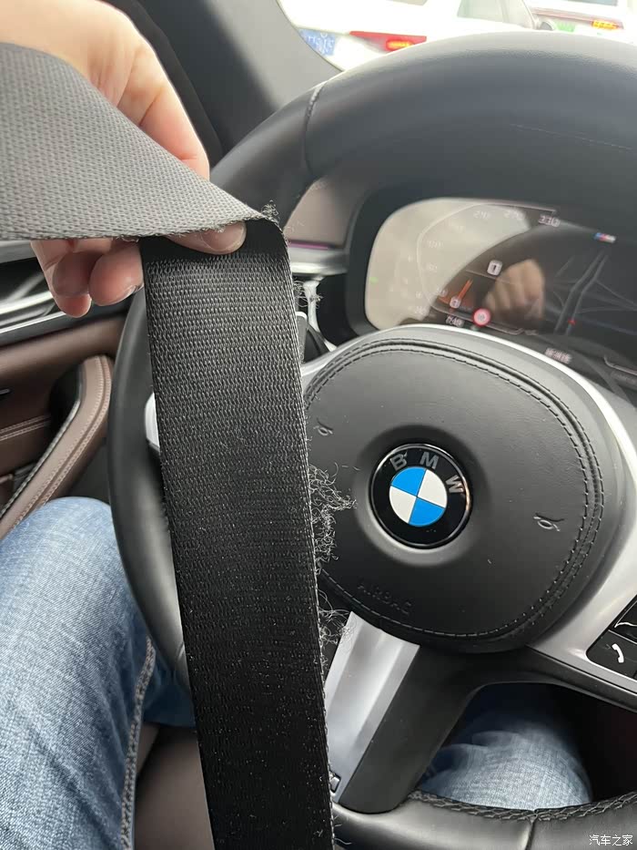 【图】安全带炸毛了_宝马5系论坛_汽车之家论坛