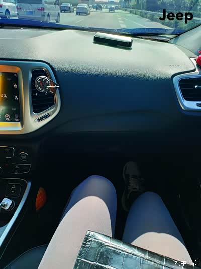 副驾驶女主专属座位