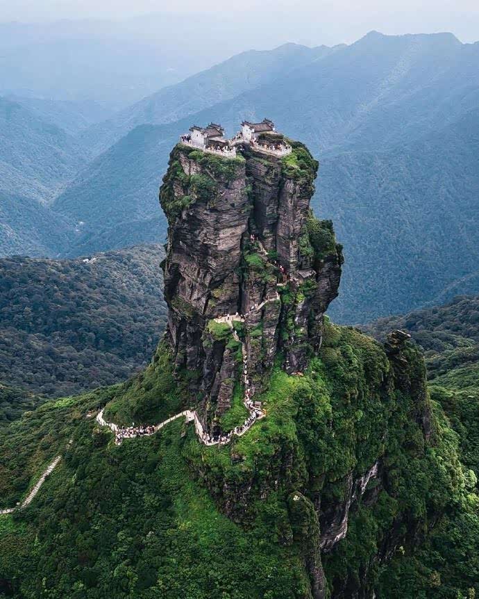 贵山之南山国之都森林之城多彩贵州