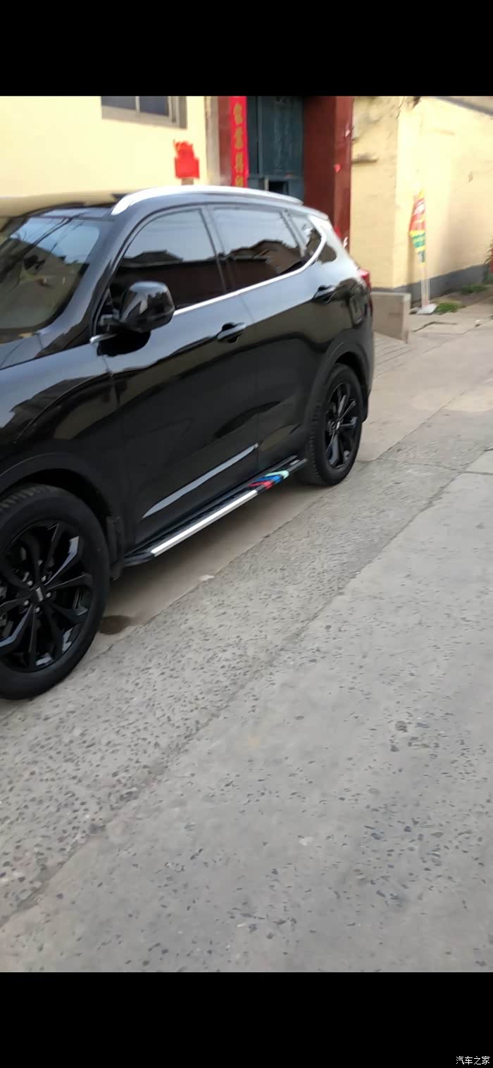 vv6有改装黑轮毂和磁悬浮黑顶的吗