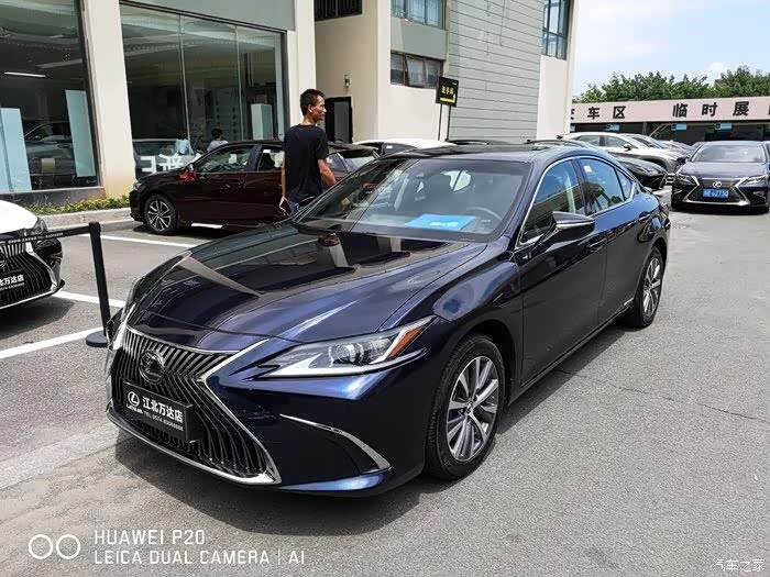 【图】雷克萨斯es,宝石蓝这款颜色的取舍_雷克萨斯es论坛_汽车之家