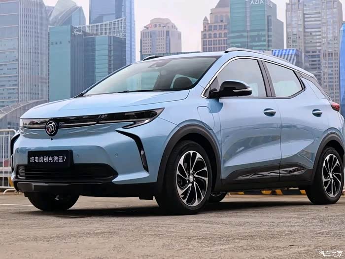 我的秀场第二趴微蓝7简单评价一下