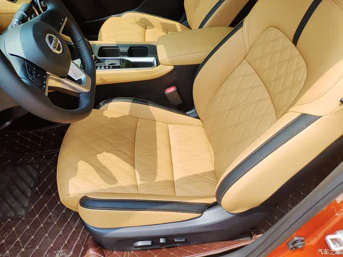 逸起幸福#享受有车生活,舒适性打动我 座椅有天籁般舒适