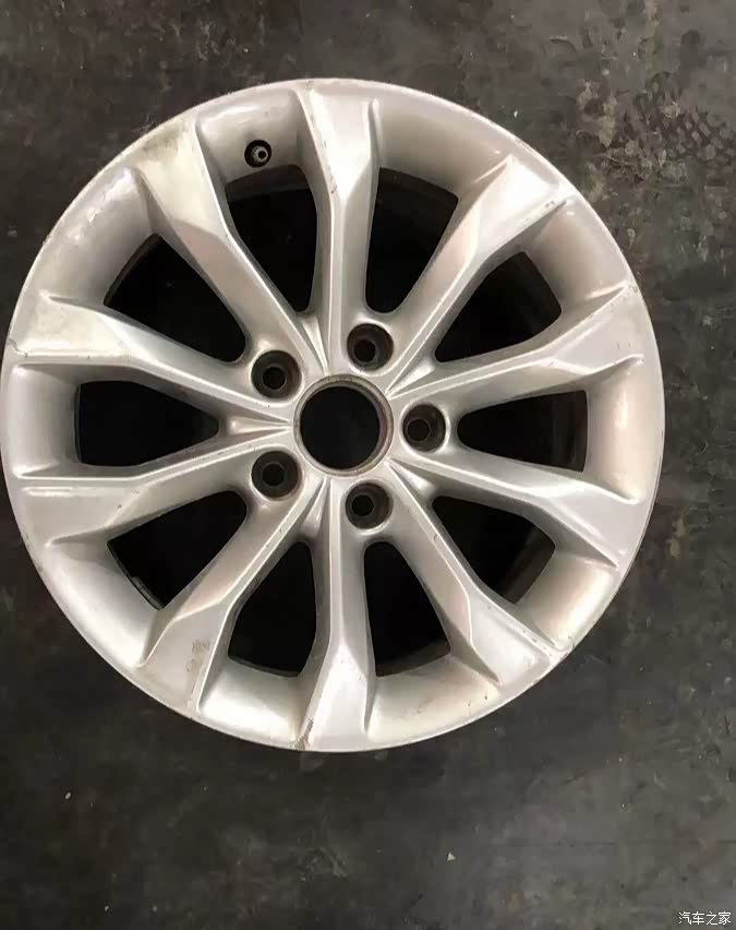高尔夫6原车轮毂