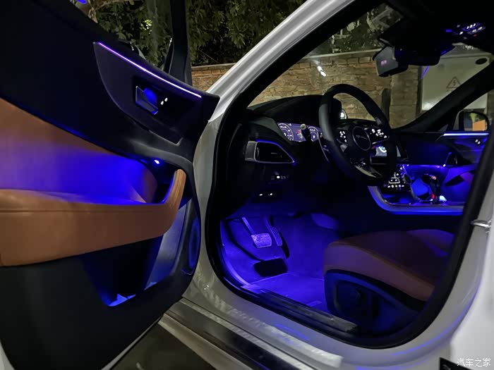 21款捷豹xel第二代氛围灯安装展示作业