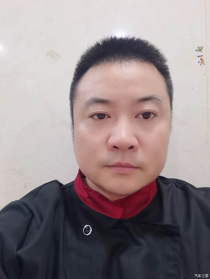 80后中年大叔的选择朗逸