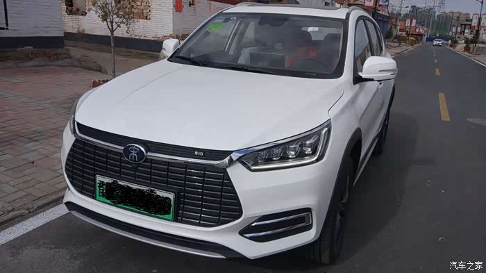 以前听人们说电动车,然后脑子里就出现了老年代步车,最近去比亚迪4s店