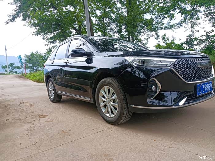 提车2021款哈弗m6自动挡中配一年体验