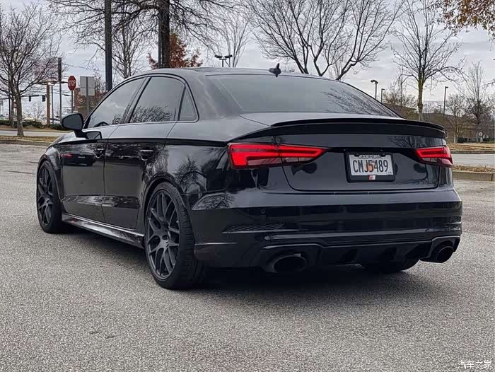 audirs3黑武士霸气侧漏