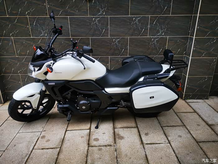 【图】出本田ctx700_摩托车论坛_汽车之家论坛
