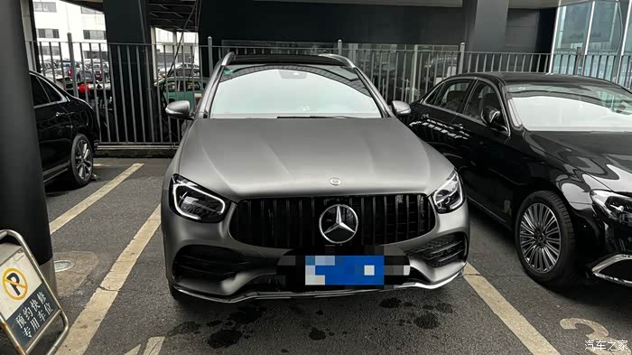 原厂奔驰glc满天星中网使用一年转手出