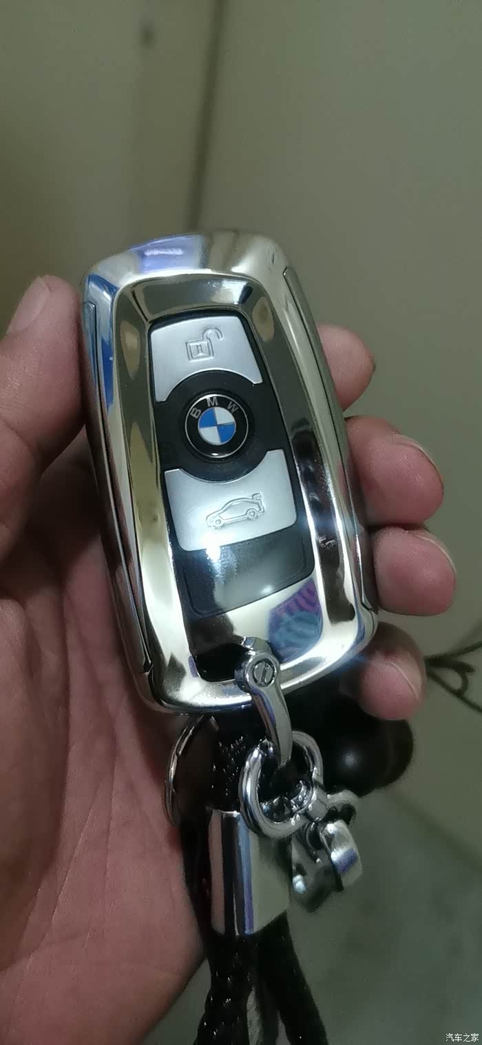 【图】各位秀一下3gt钥匙包吧,丑娃更需要好看一点的衣服啊_宝马3系gt