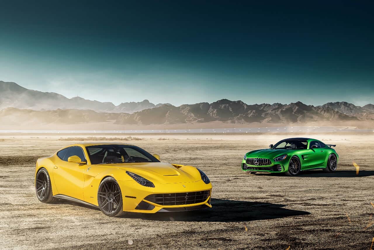 性能最出色的公路跑车法拉利f12真帅气