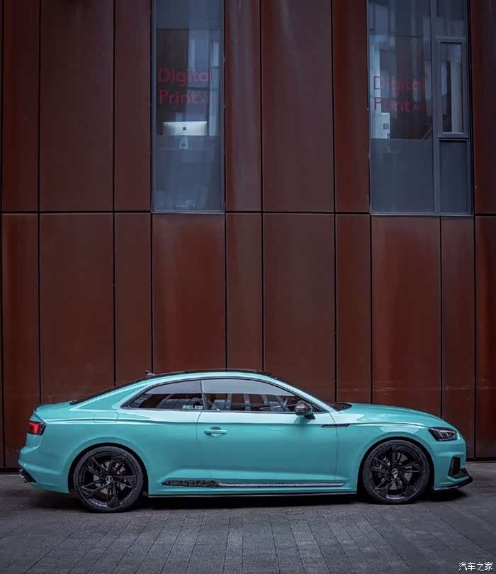 tiffany蓝的奥迪rs5 coupe,这个颜色真的太好看