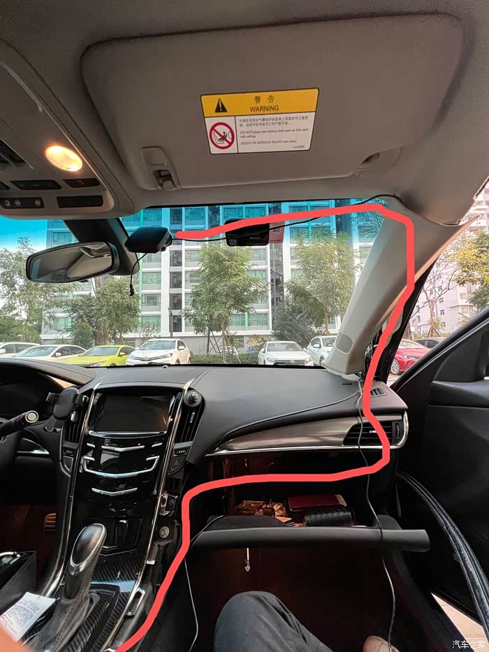 行车记录仪走线方法