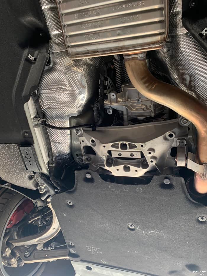 【图】19款45运动底盘照片_奥迪a4l论坛_汽车之家论坛