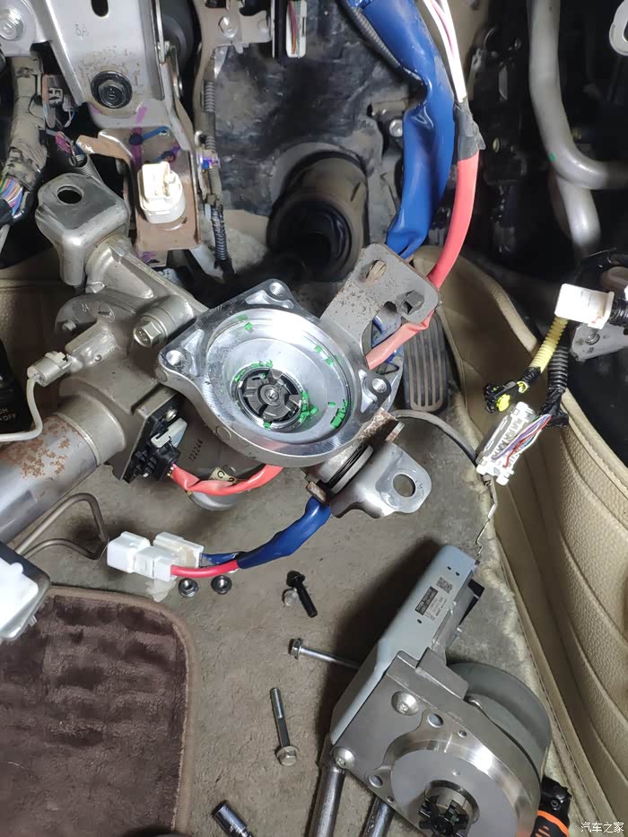 7代凯美瑞过颠簸处异响问题完美解决