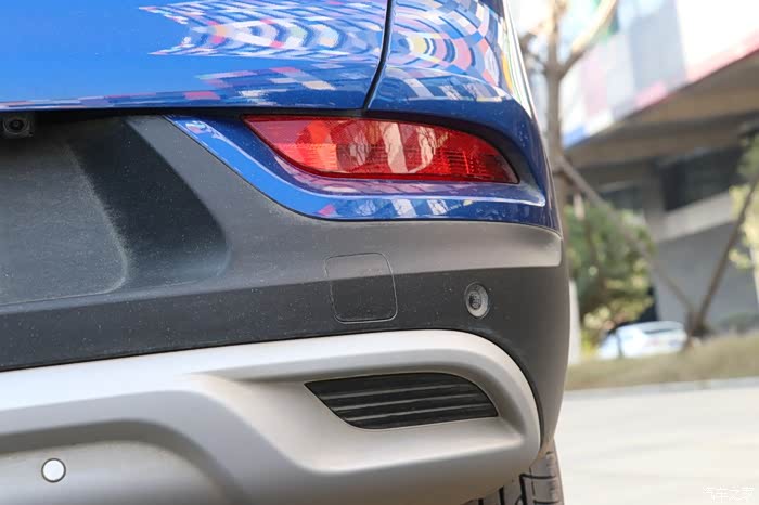 梦幻色的吸引力-三遇科雷嘉