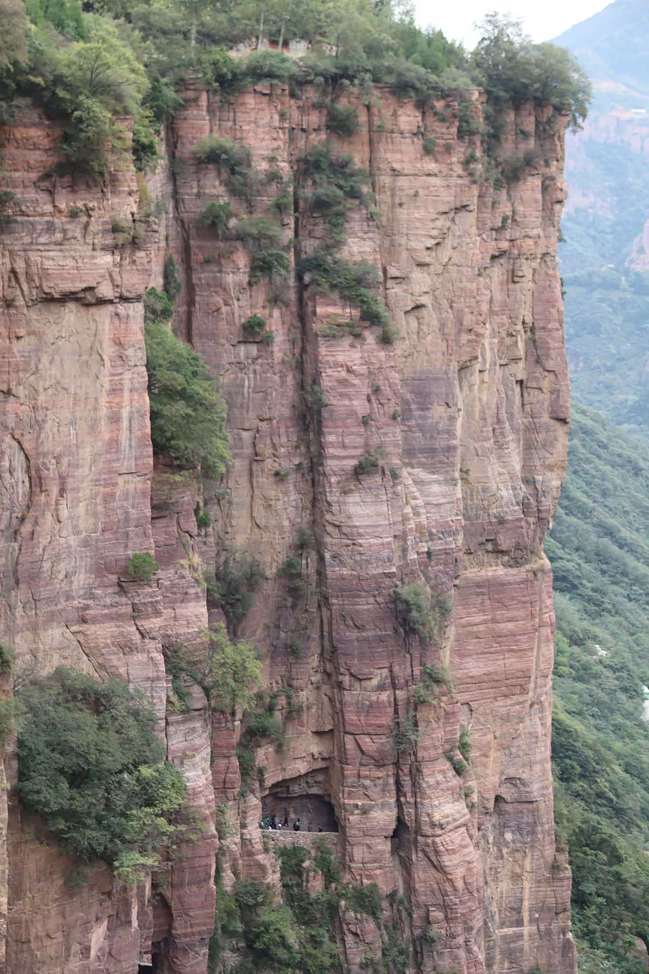 太行山的绝壁风光
