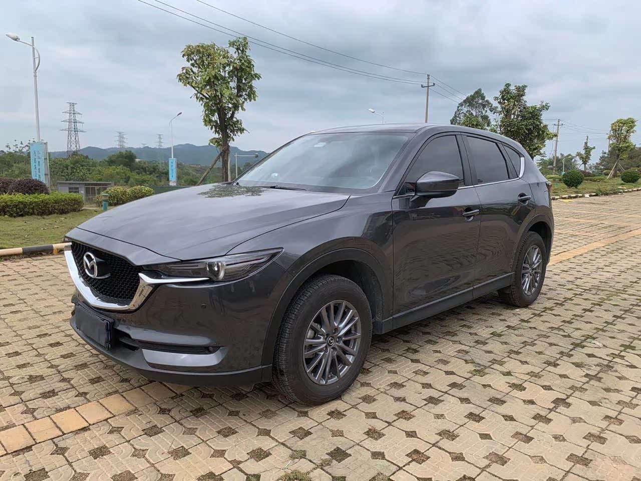 马自达cx5这个颜色整体看着质感十足