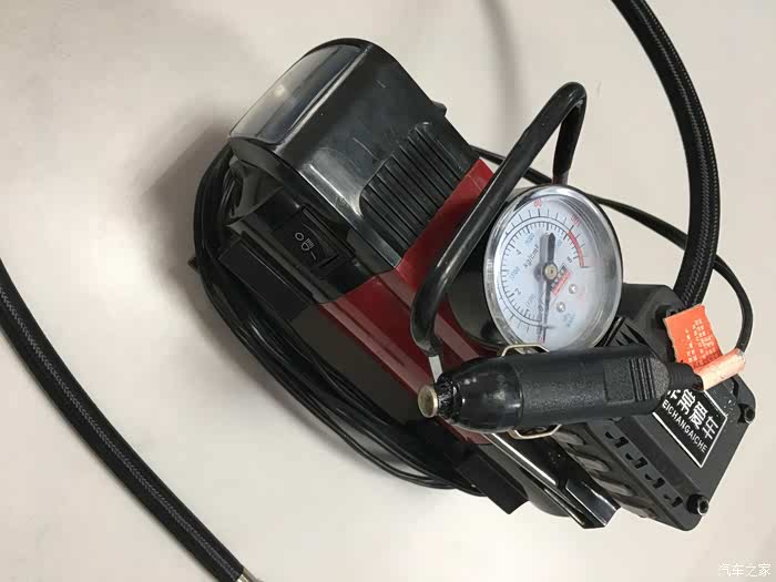 家家众测雨露均沾车载充气泵评测