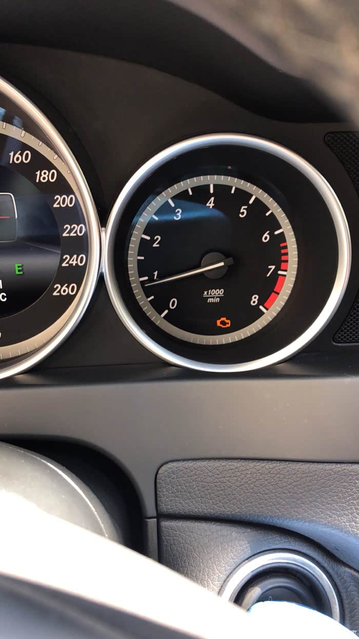 【图】c180机头灯亮黄灯了怎么办_奔驰c级论坛_汽车之家论坛