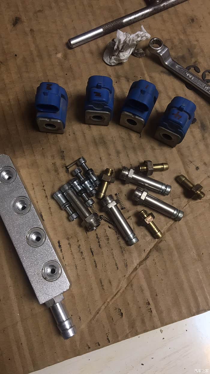 比亚迪s6清洗cng喷轨