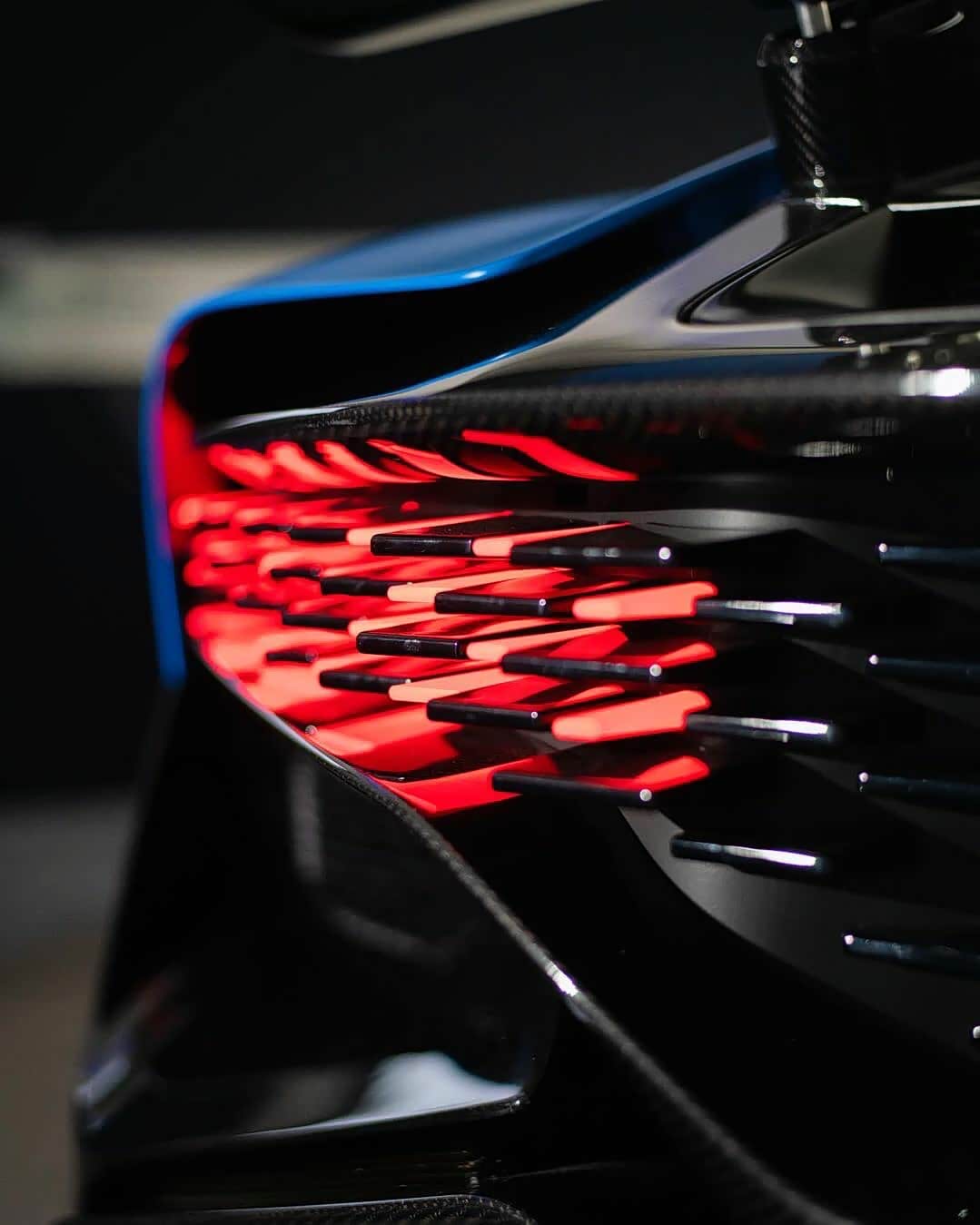 bugatti divo ,超跑界的艺术品尾灯非常精致