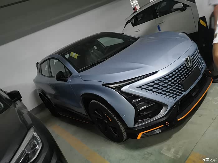 长安unit选哪个颜色