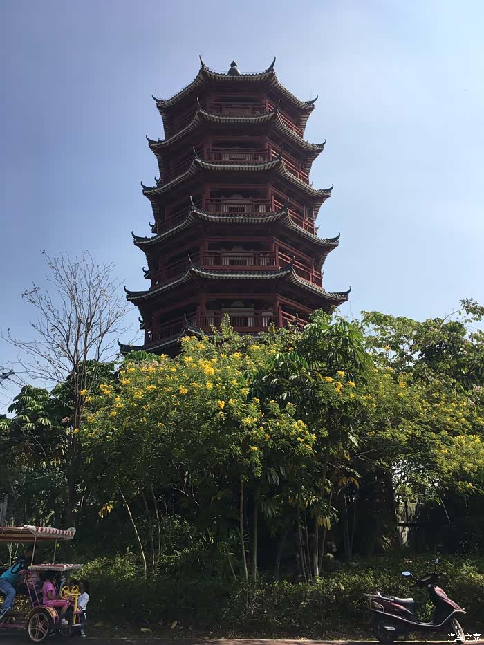 与55一起参观华阳塔