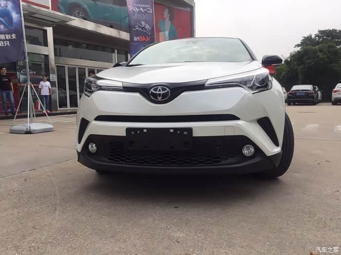 迟到的提车作业喜提黑白双色chr求精