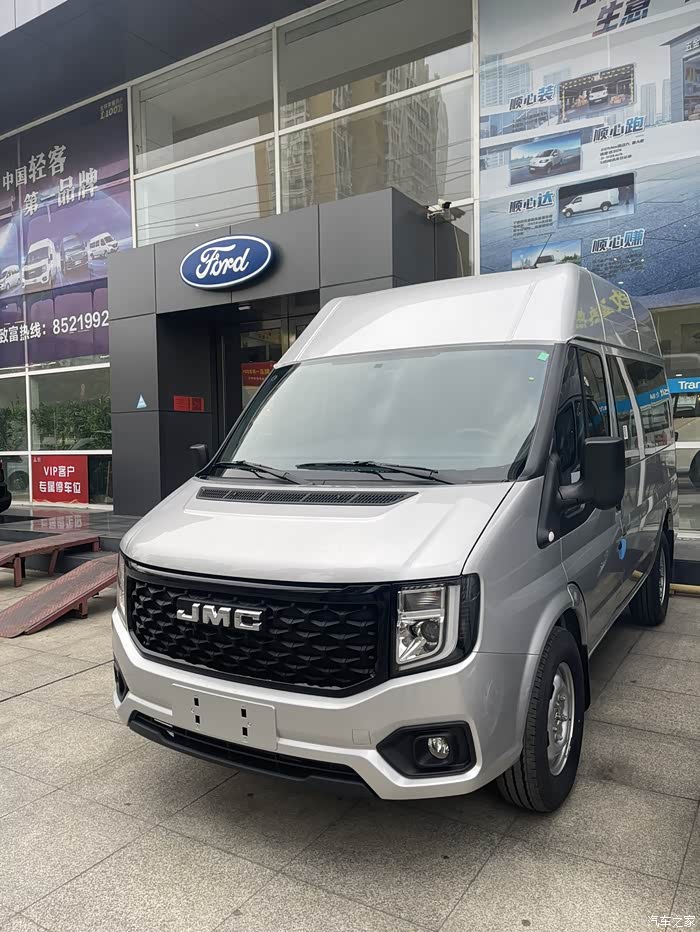 【图】喜提闪耀银短轴中高顶6座福顺_江铃福顺论坛_汽车之家论坛