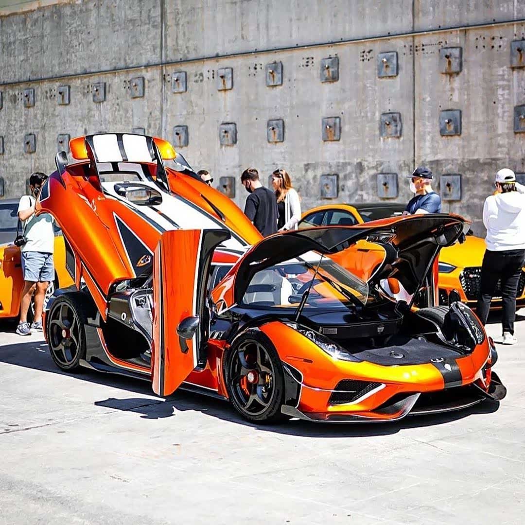 柯尼塞格regera,白看不厌的黑白加上鲜明活泼的橙色车漆