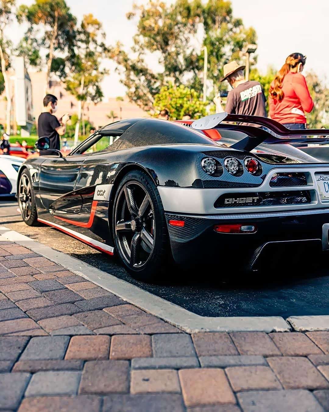 柯尼塞格ccxr编号7055碳纤维纹路真美