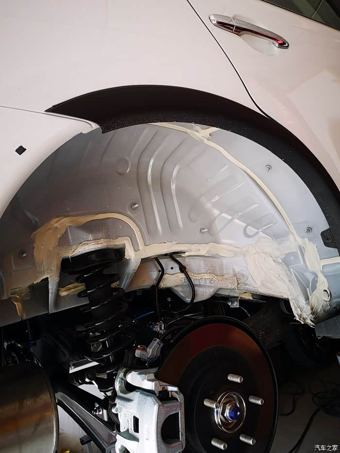 欧蓝德底盘装甲求认证