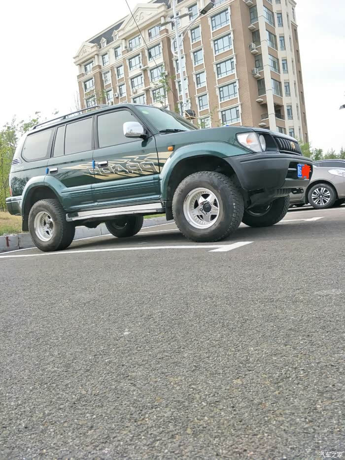 丰田3400霸道lc95改装本土版jdm风格