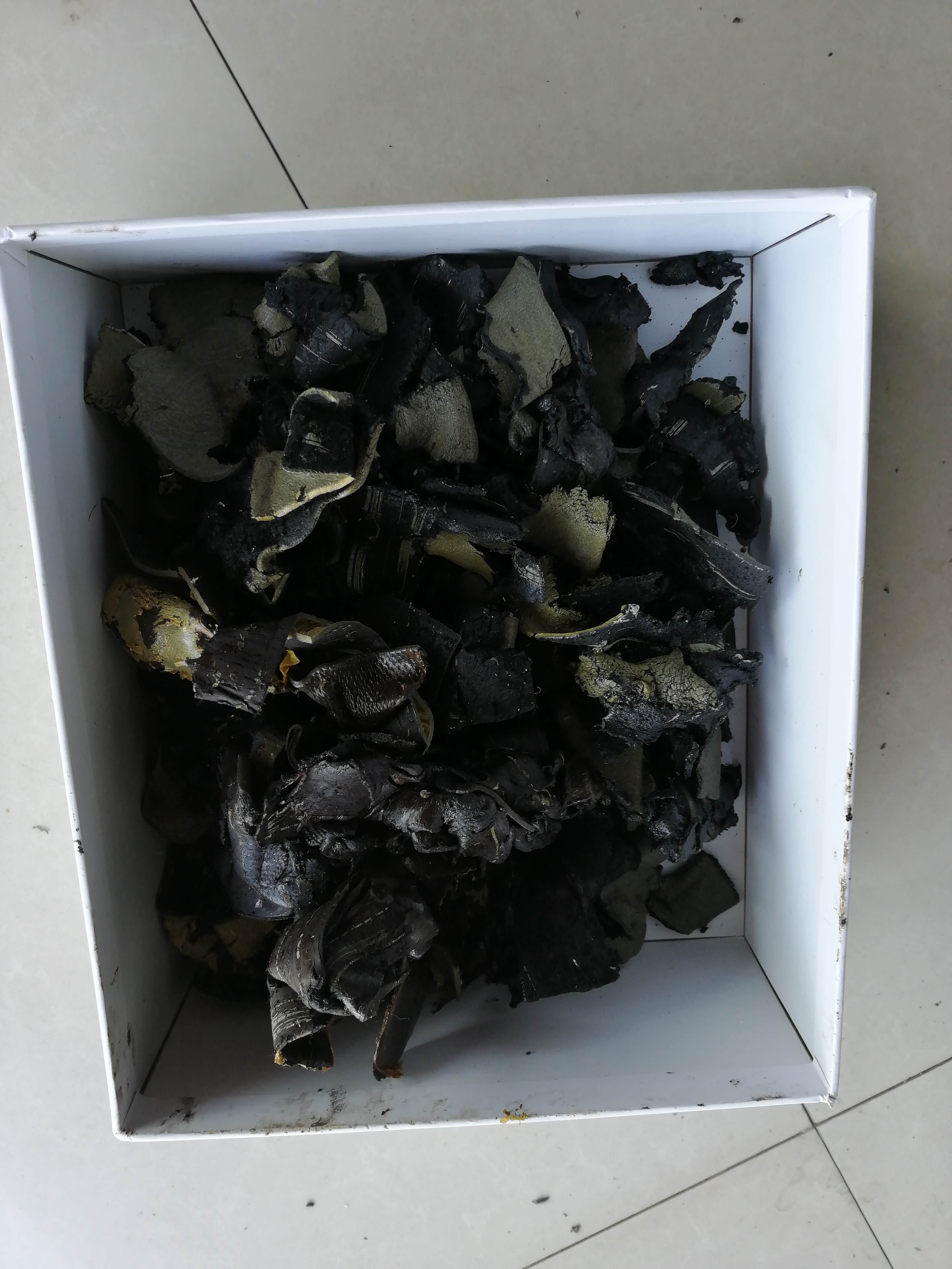 奥迪A3换阻尼片