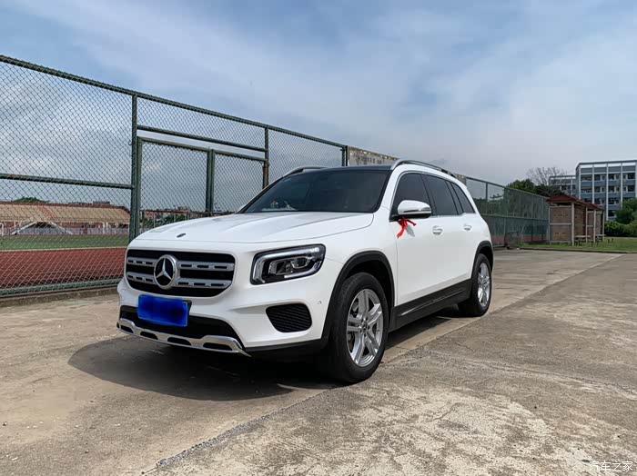 奔驰glb200动感型改款提车半年补发作业