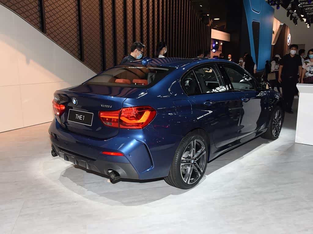 北京车展亮相的宝马1系m运动曜夜套装!