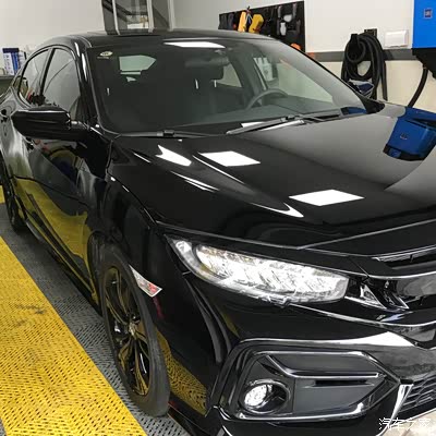 致即将逝去的青春,秒提黑色思域两厢2021款hatchback潮酷控!