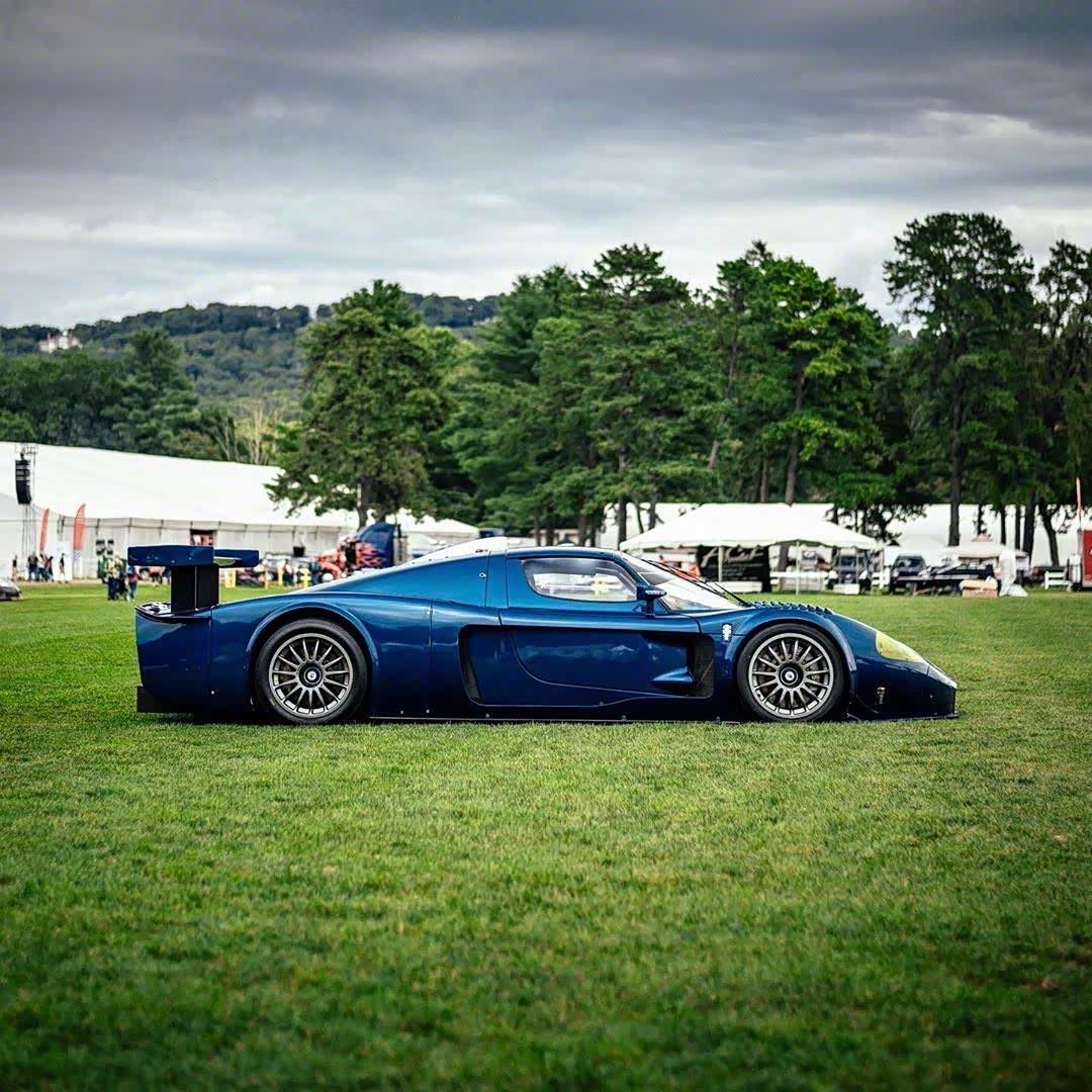 玛莎拉蒂mc12 corsa这身姿好帅