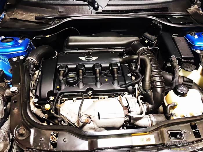 【图】坐标南京 迷你n18发动机免拆方式更换气门油封,解决烧机油问题_